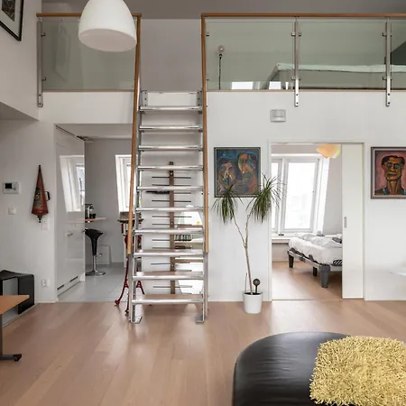 Apartman 2ndhomes Gorgeous And Unique Top Floor With Sea Views And Sauna