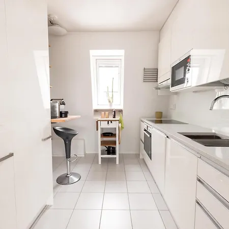 Apartman 2ndhomes Gorgeous And Unique Top Floor With Sea Views And Sauna