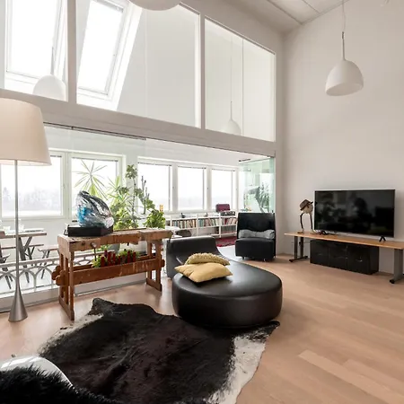 2ndhomes Gorgeous And Unique Top Floor With Sea Views And Sauna Apartment *